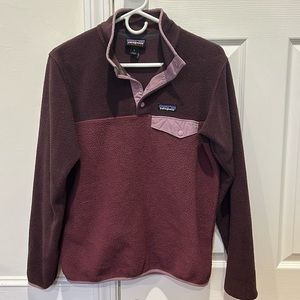 Patagonia Women's Lightweight Synchilla® Snap-T® Fleece Pullover, size small.